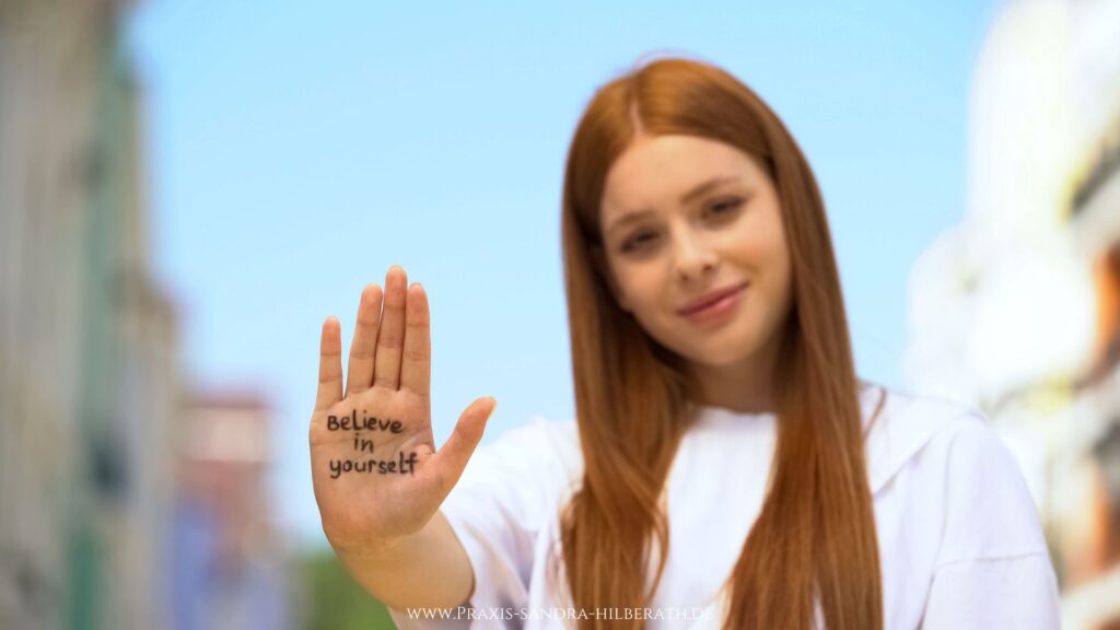 Blog_Wie bekomme ich mehr Selbstbewusstsein_Praxis für Coaching und Psychotherapie Köln_Sandra Hilberath_3 Blog_Wie bekomme ich mehr Selbstbewusstsein_Praxis für Coaching und Psychotherapie Köln_Sandra Hilberath