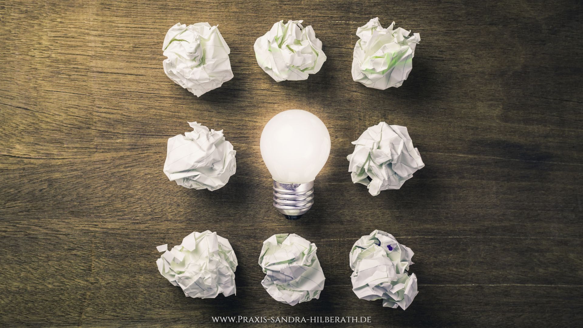 Gelassener mit Fehlern umgehen_Praxis für Coaching und Psychotherapie Köln_Sandra Hilberath_5 Du musst nicht perfekt sein – du darfst Fehler machen! In diesem Artikel erfährst du, warum Fehler wichtig sind und wie du liebevoller mit dir selbst umgehst. Mit 3 praktischen Tipps zur direkten Umsetzung!